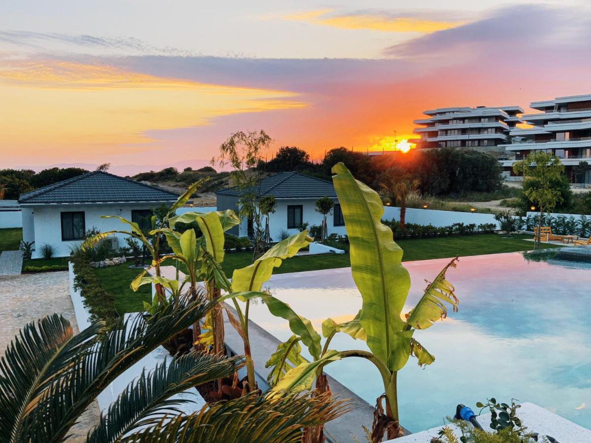 Kadagan Suites Ayasaranda เซสเม ภายนอก รูปภาพ